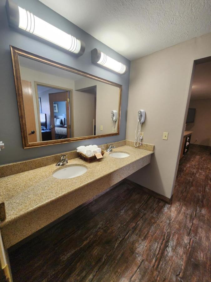 Put-In-Bay Resort & Conference Center Extérieur photo